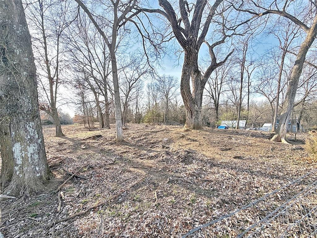 main property photo 76