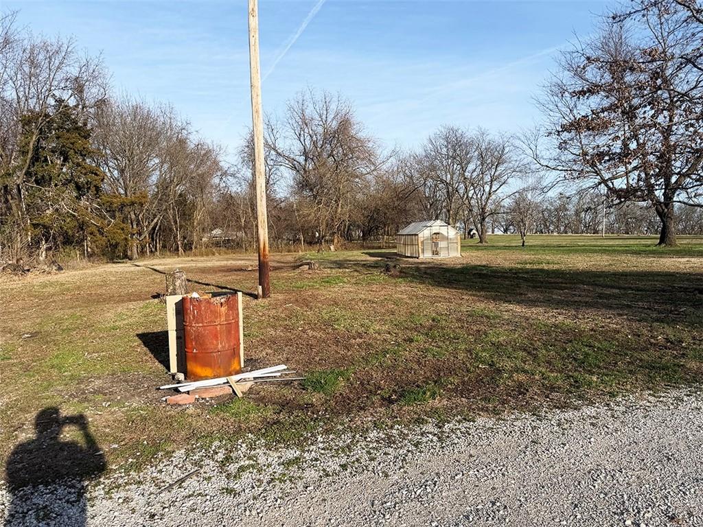 main property photo 79