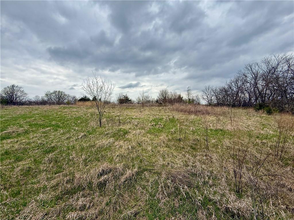 main property photo 45