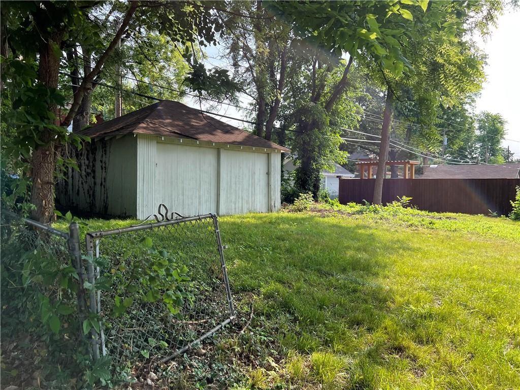 main property photo 26