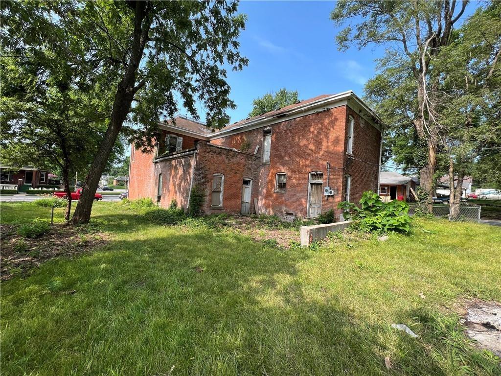 main property photo 30