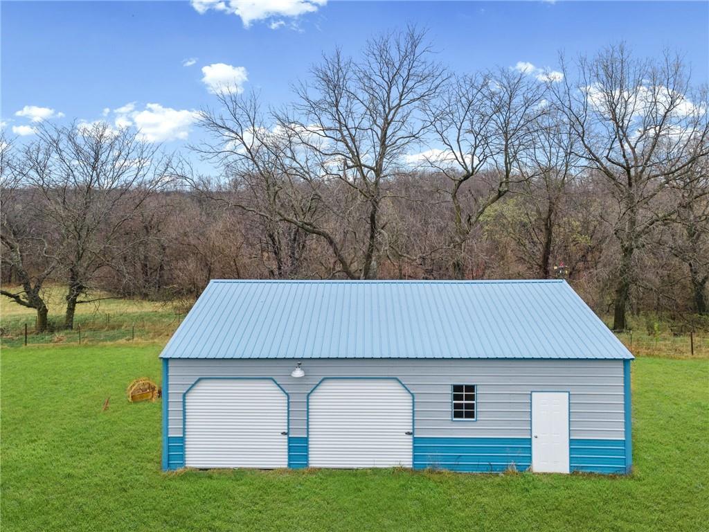main property photo 34