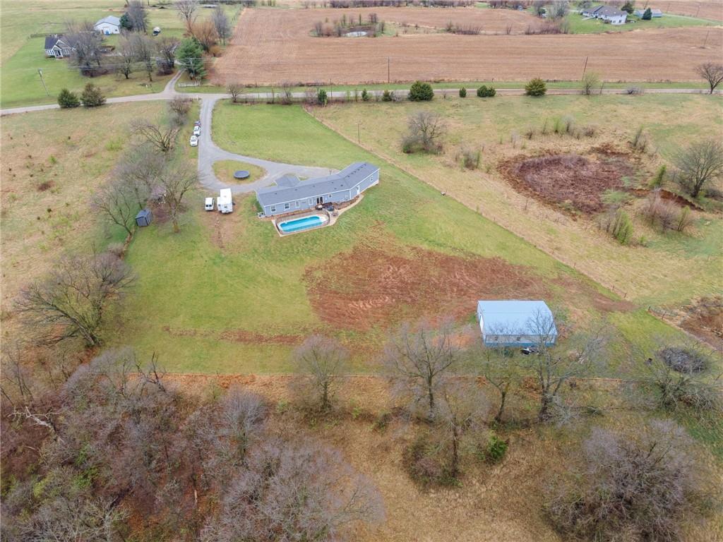 main property photo 41