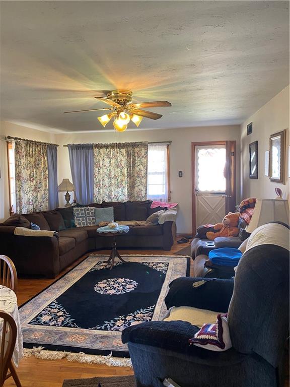 main property photo 27