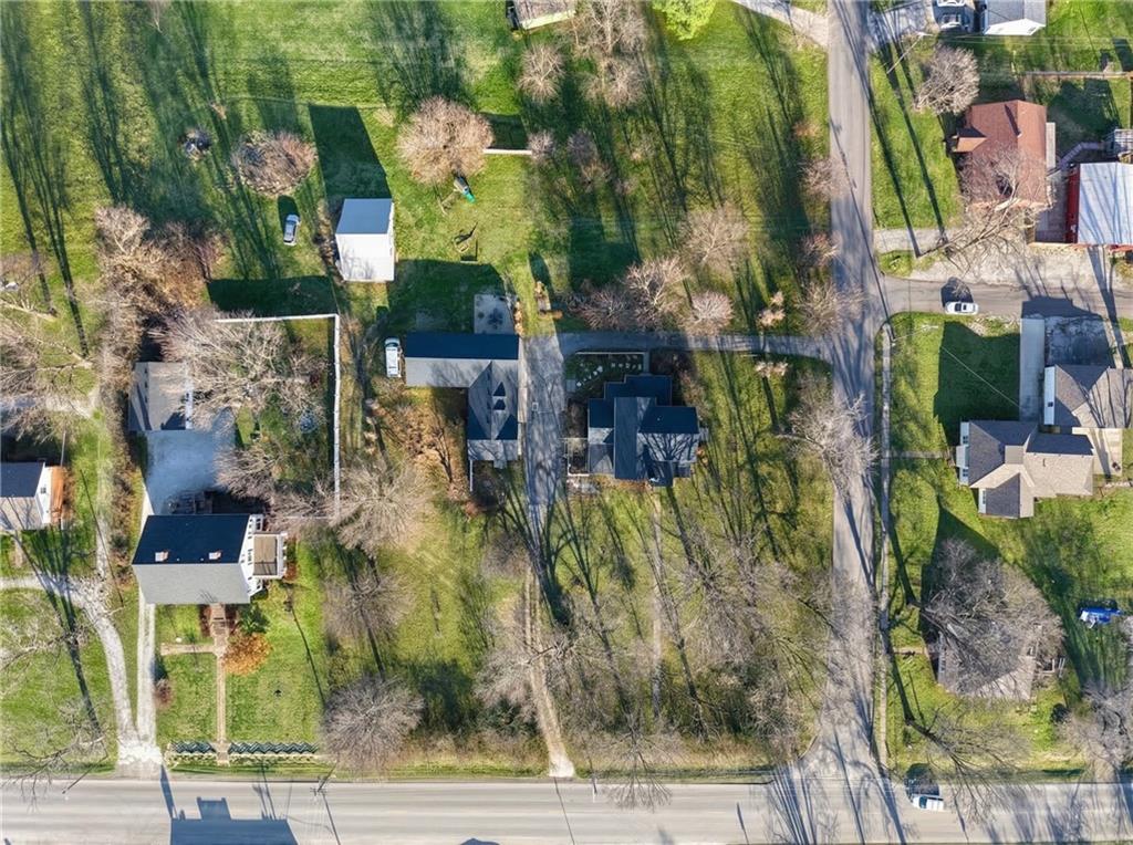 main property photo 38