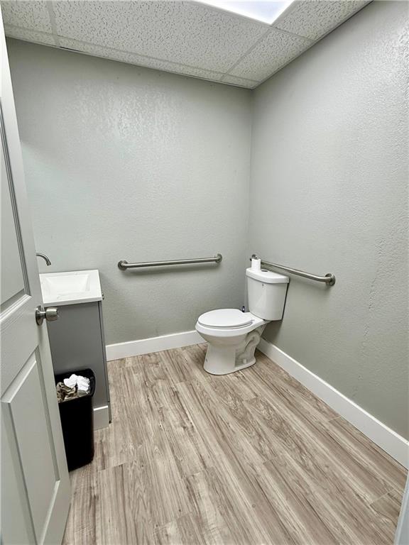 main property photo 16