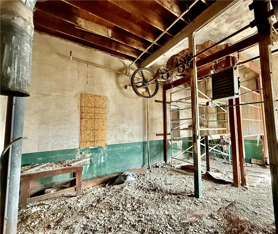main property photo 64