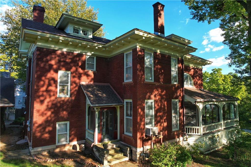 main property photo 5