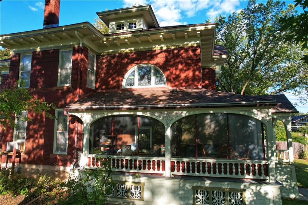 main property photo 6