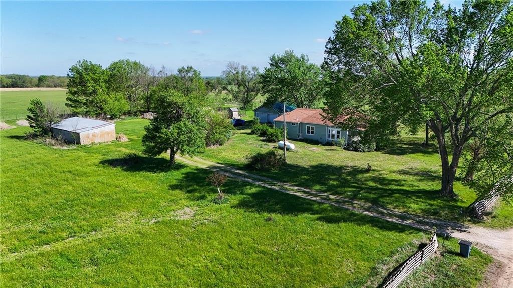 main property photo 33