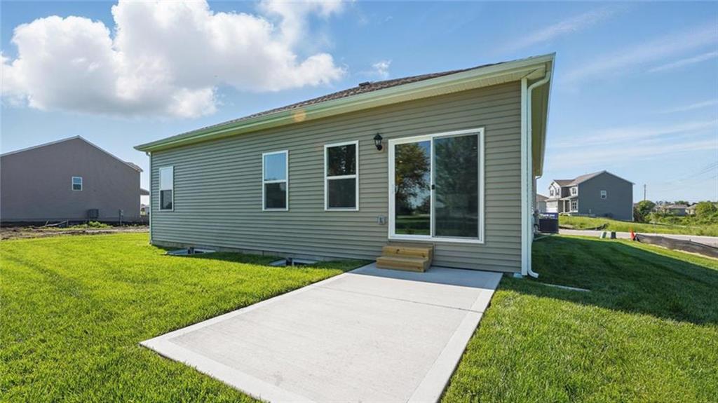 main property photo 30