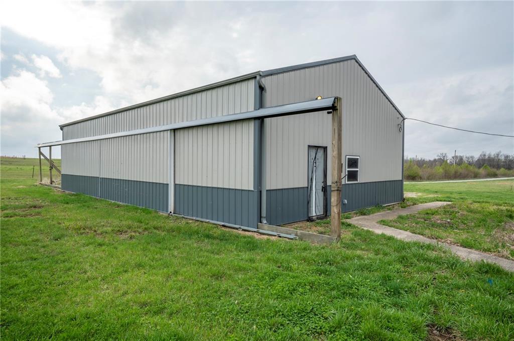 main property photo 17