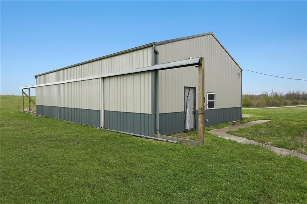 main property photo 18