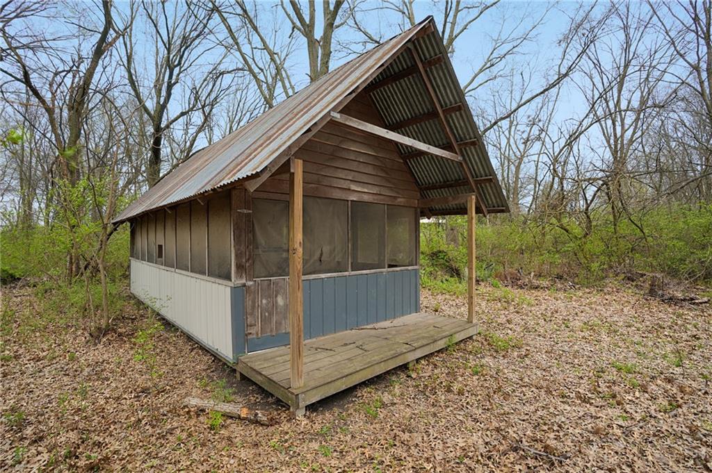 main property photo 27