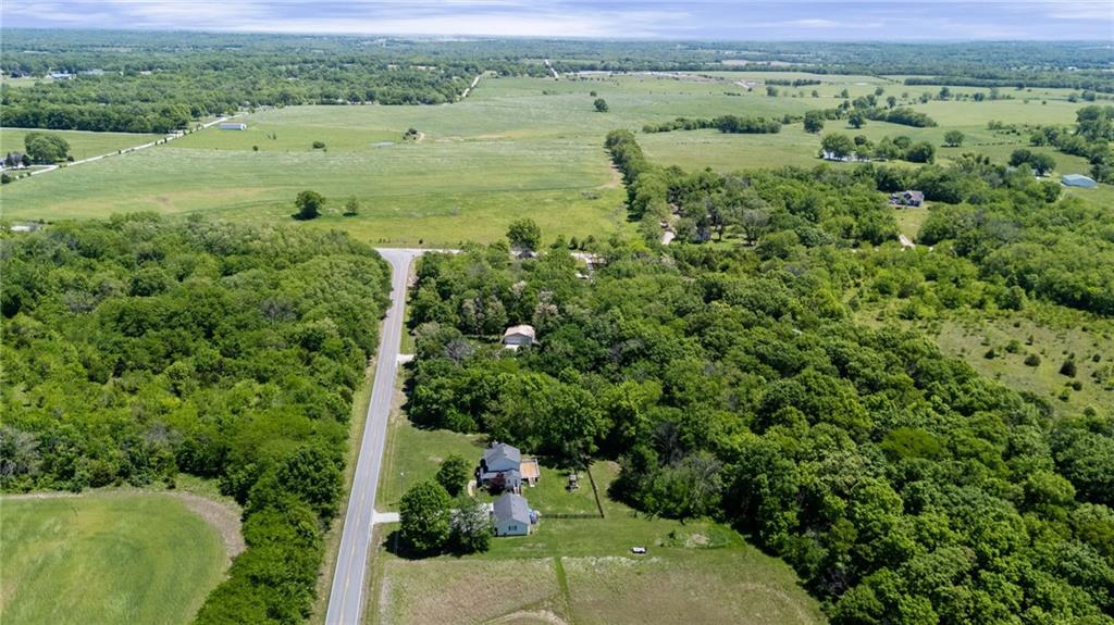 main property photo 45