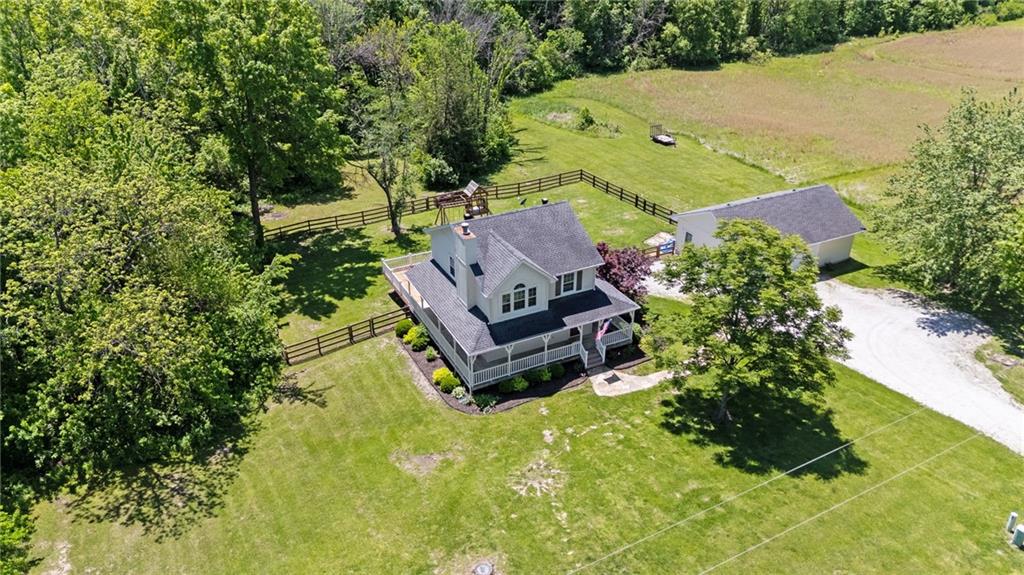 main property photo 6