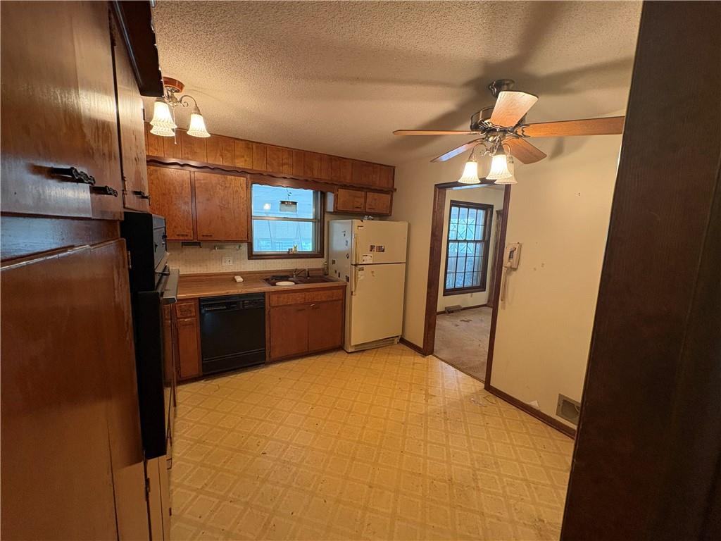 property viewer photo 15