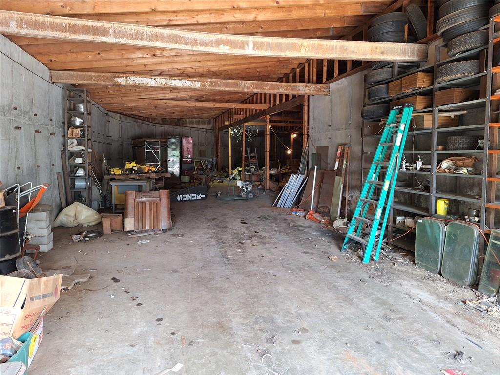 property viewer photo 2