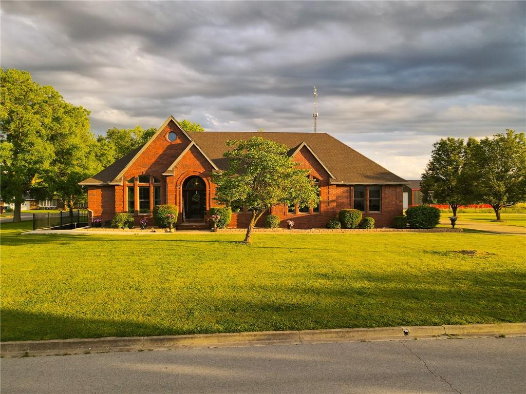 main property photo 1