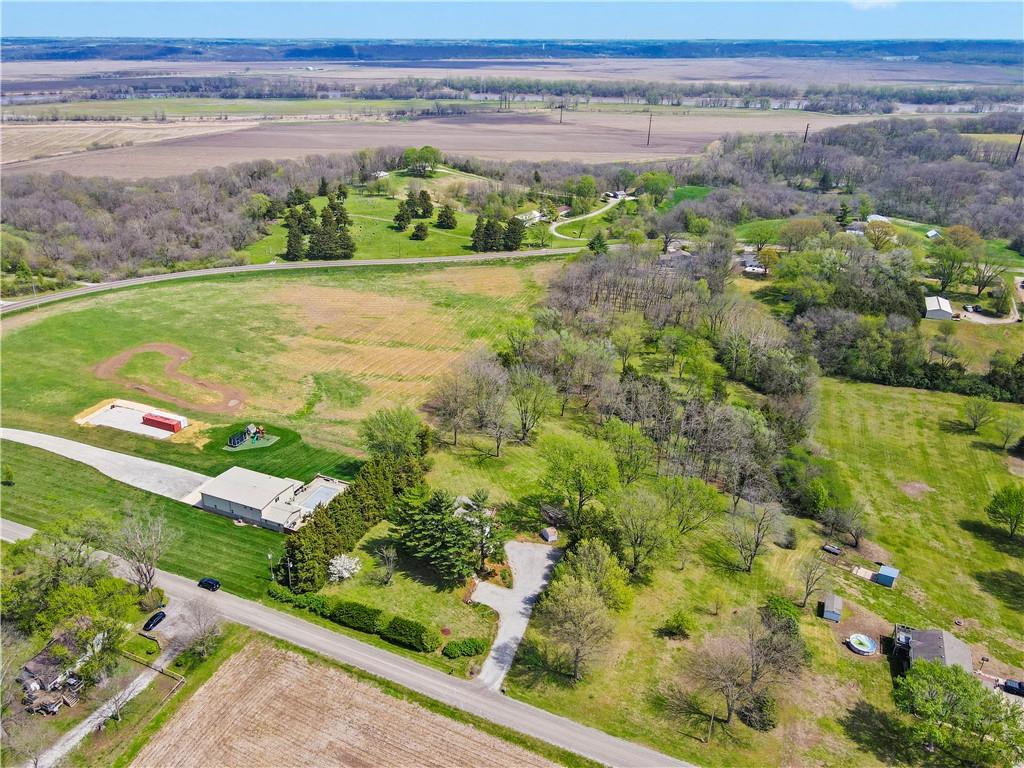 main property photo 35