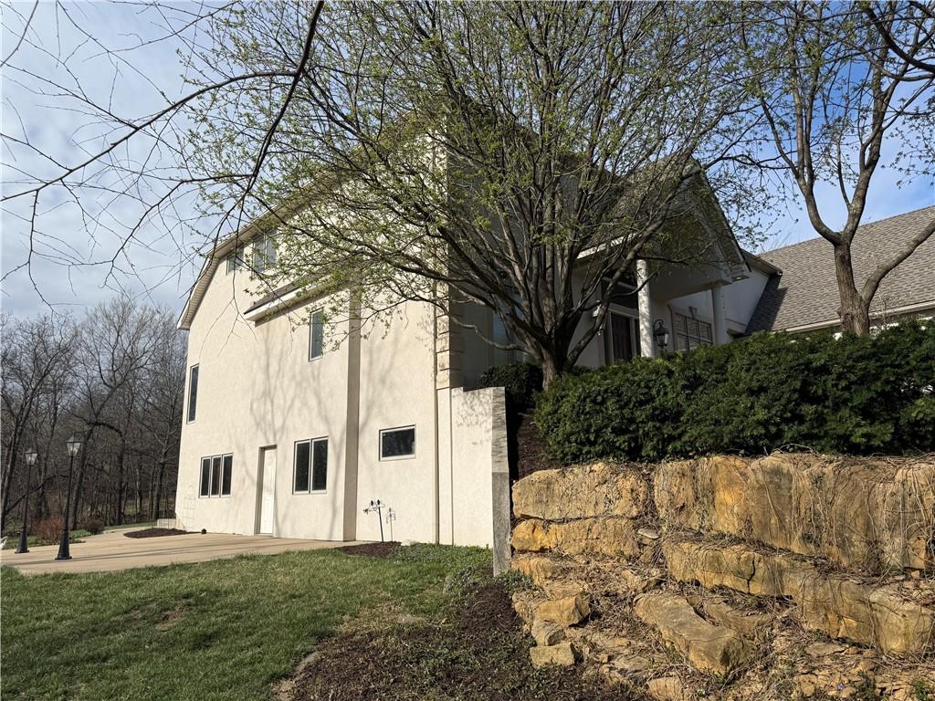 main property photo 40