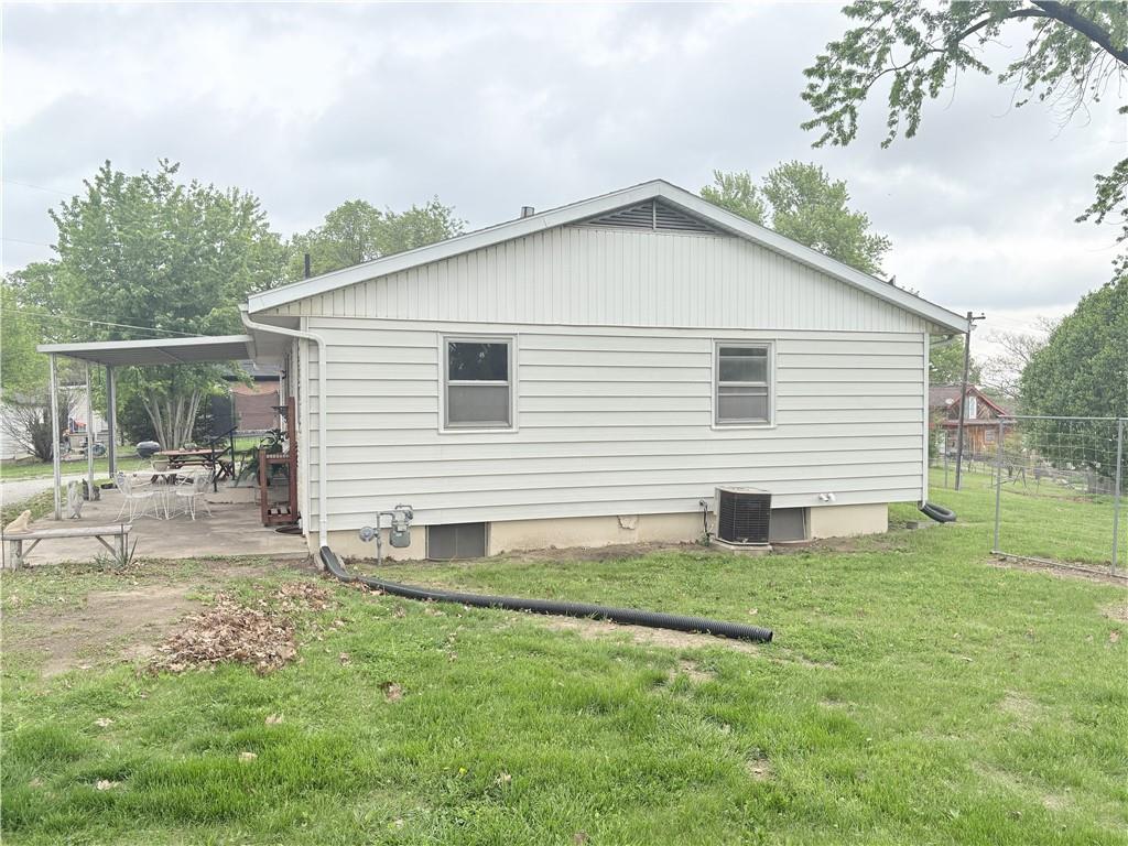 main property photo 22