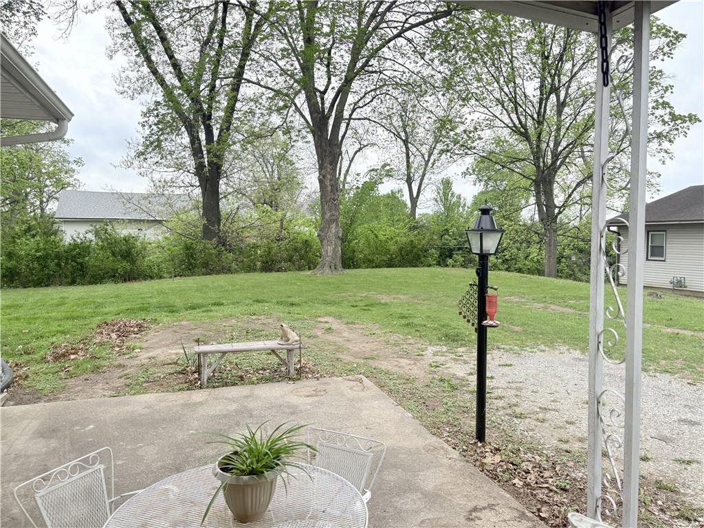 main property photo 23