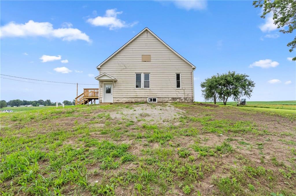 main property photo 34