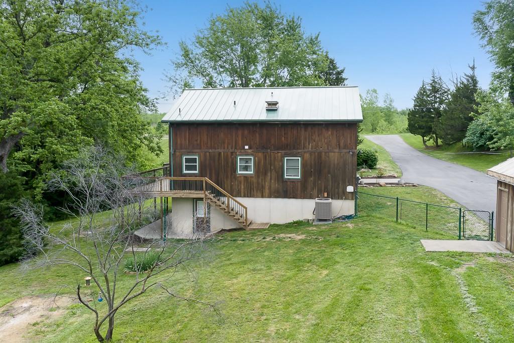 main property photo 31