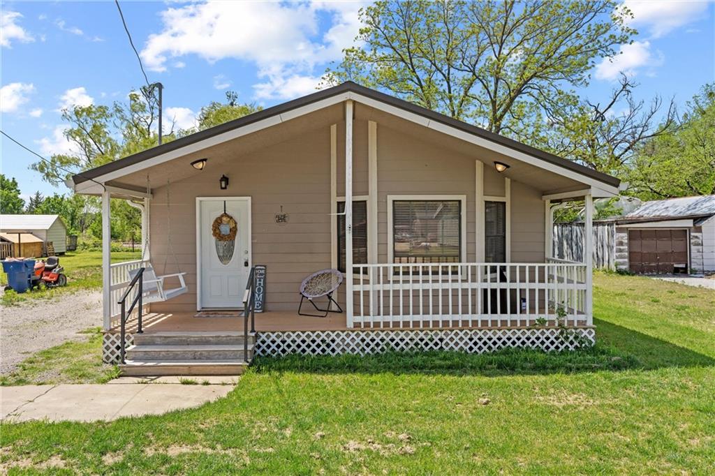 main property photo 2