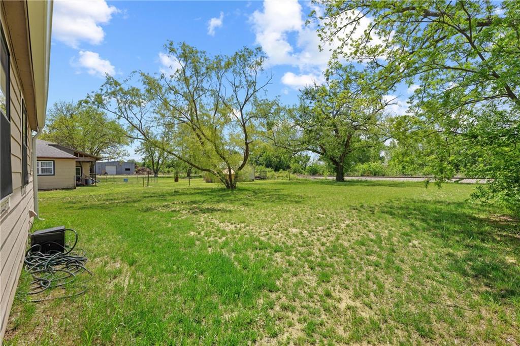 main property photo 35