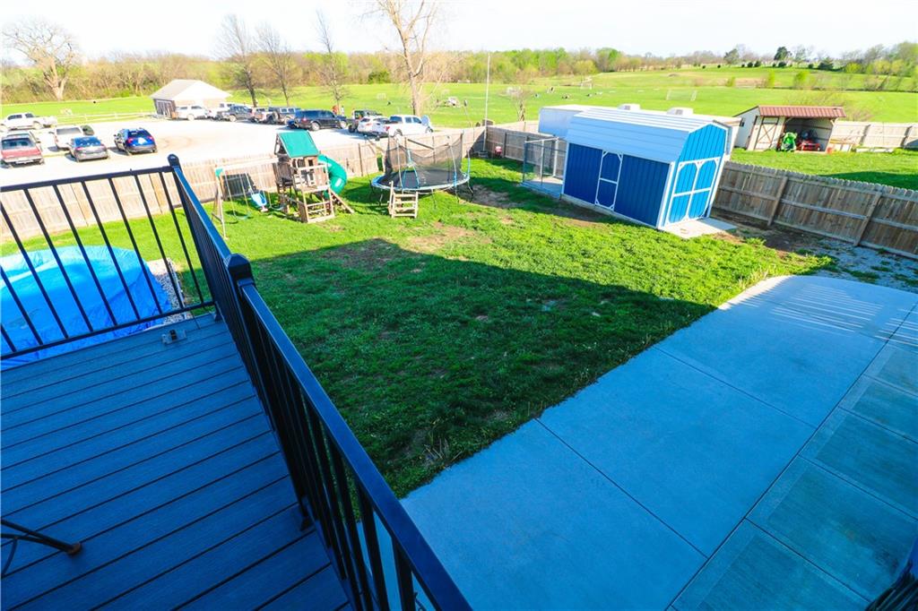 main property photo 15