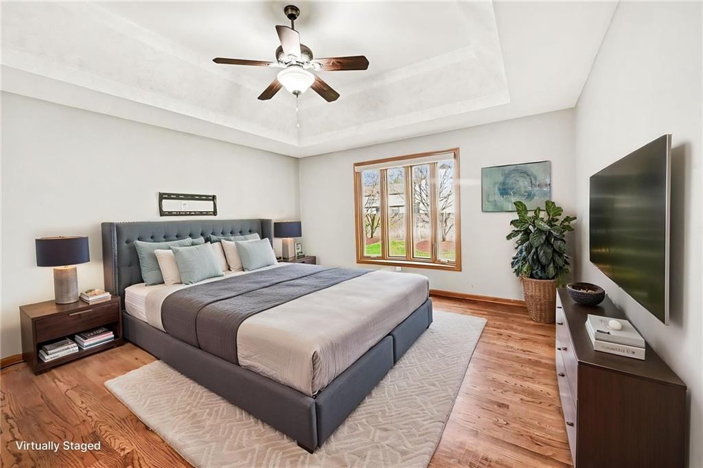 main property photo 17