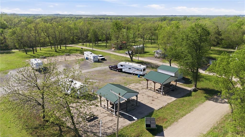 main property photo 16