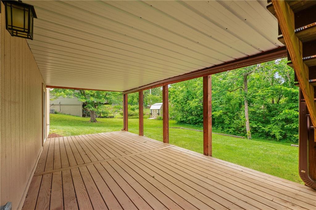 main property photo 17