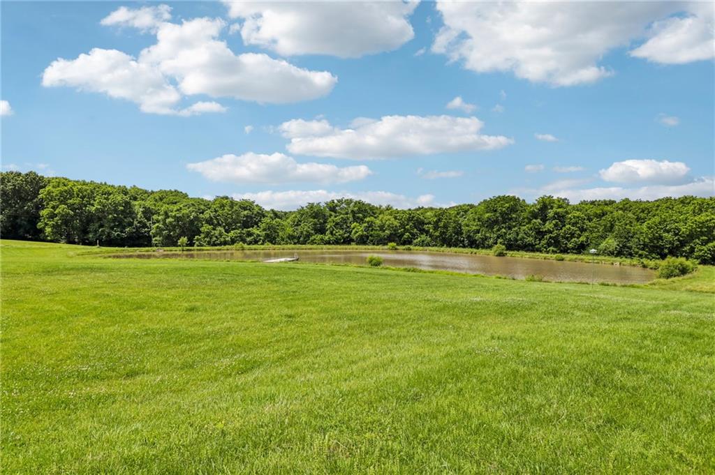 main property photo 45