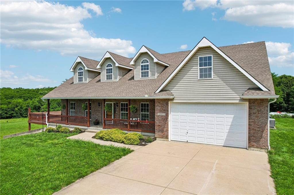 main property photo 6