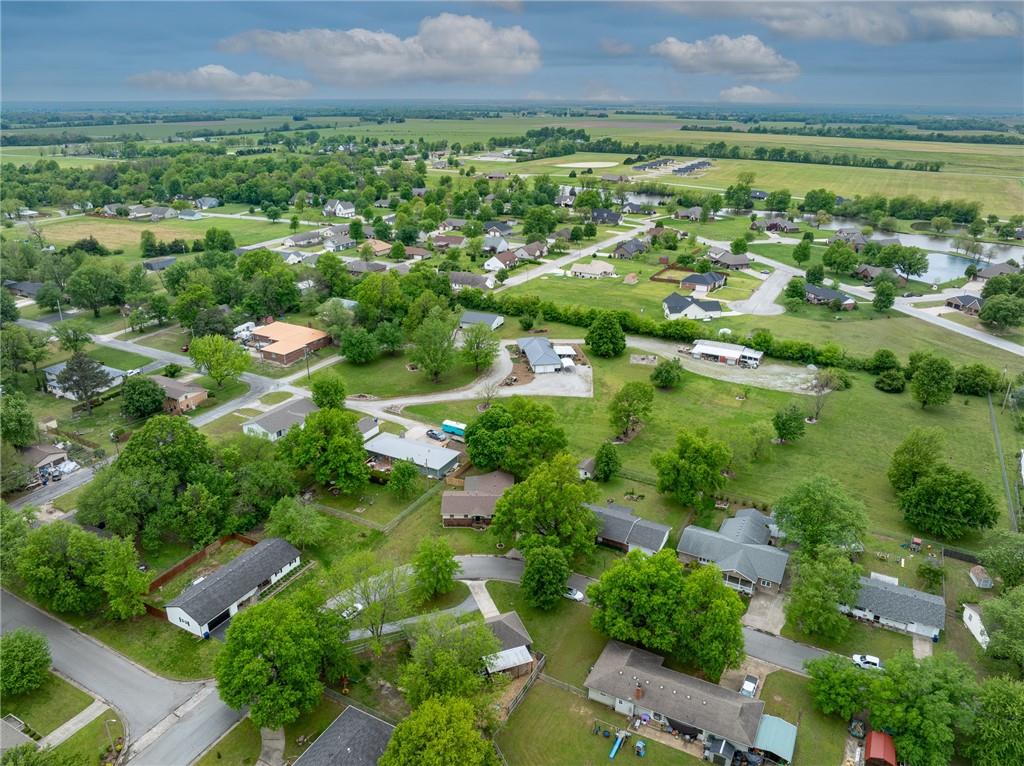 main property photo 19