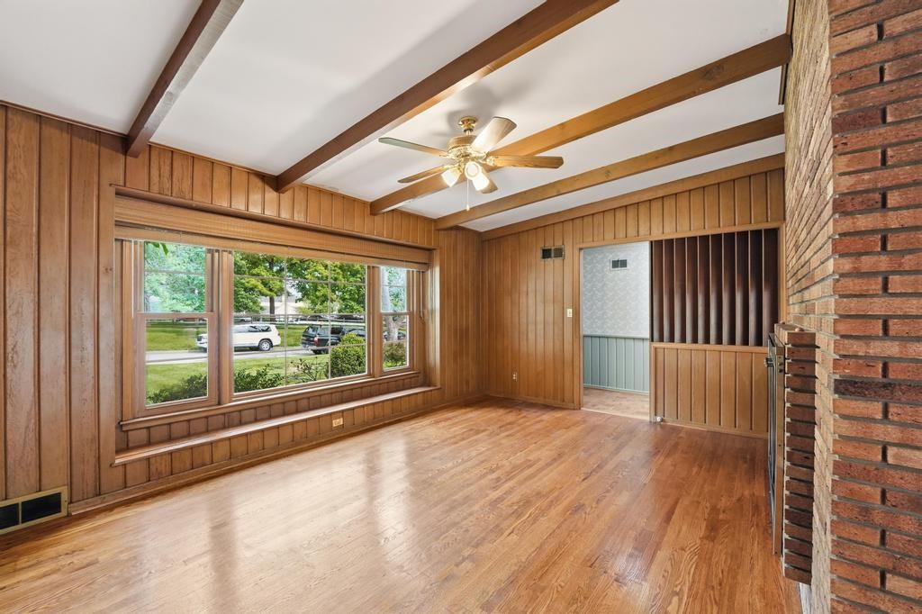 property viewer photo 11