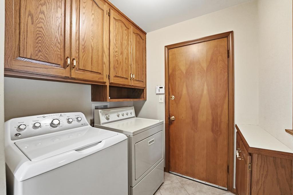 property viewer photo 16