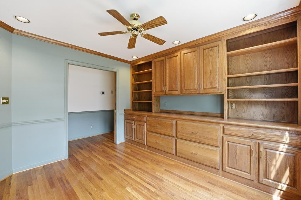 property viewer photo 23