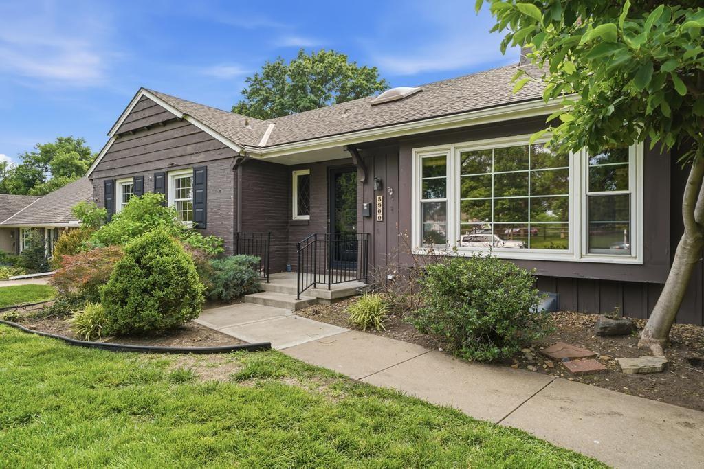 property viewer photo 3