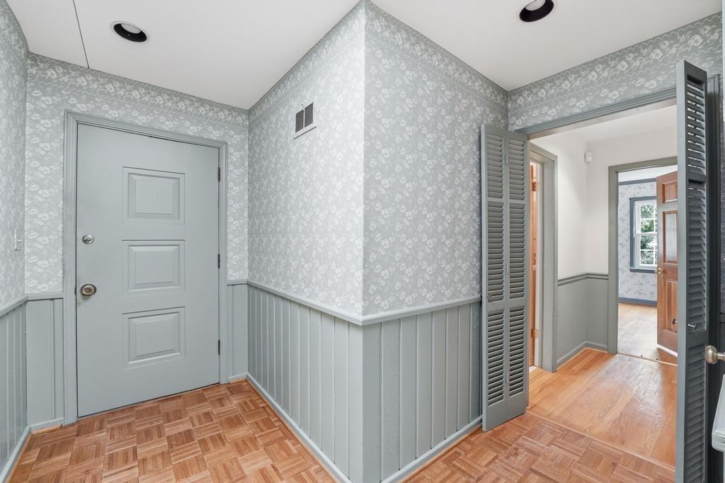 property viewer photo 31