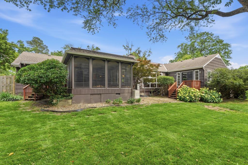 property viewer photo 36