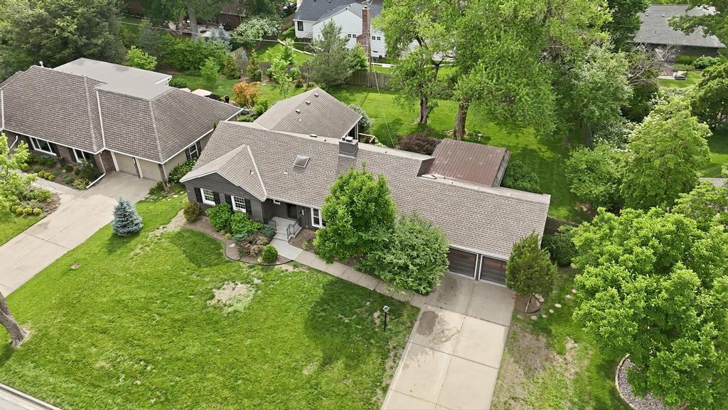 property viewer photo 44