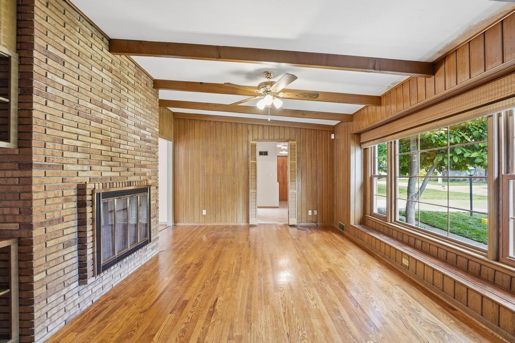 property viewer photo 9
