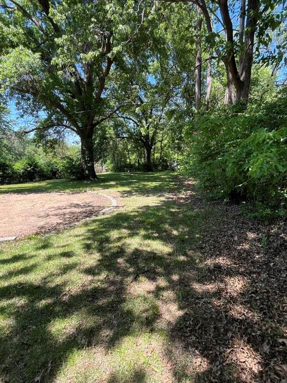 main property photo 22