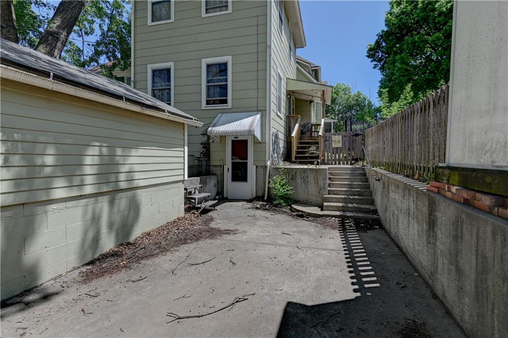 main property photo 47