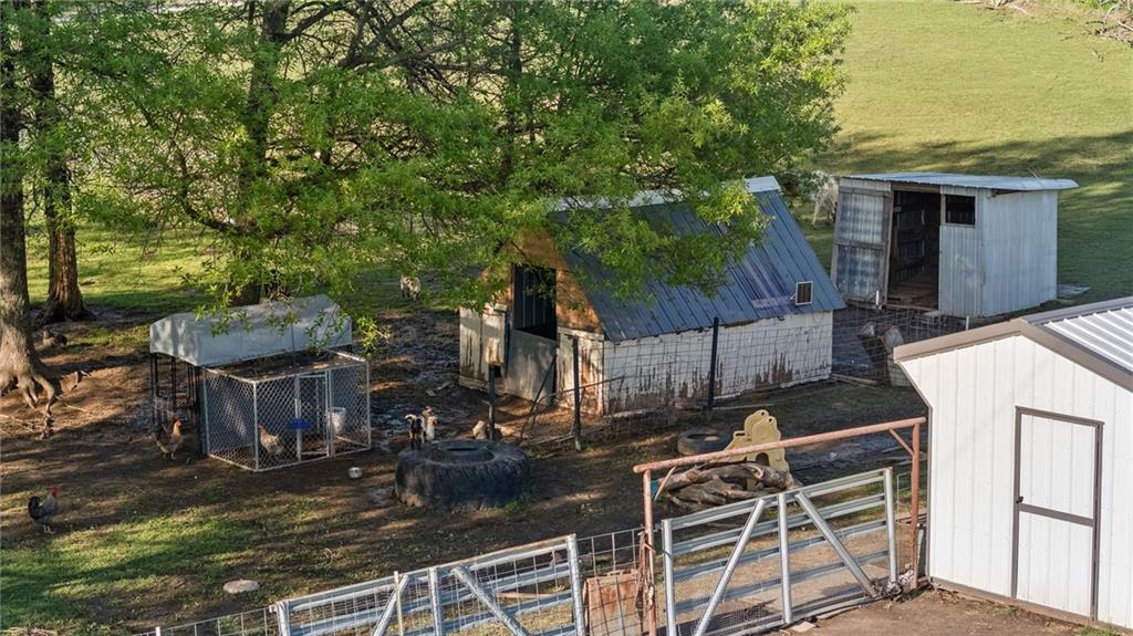 main property photo 39