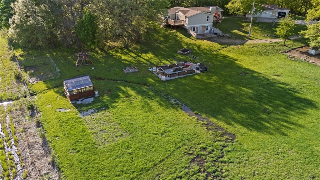 main property photo 45